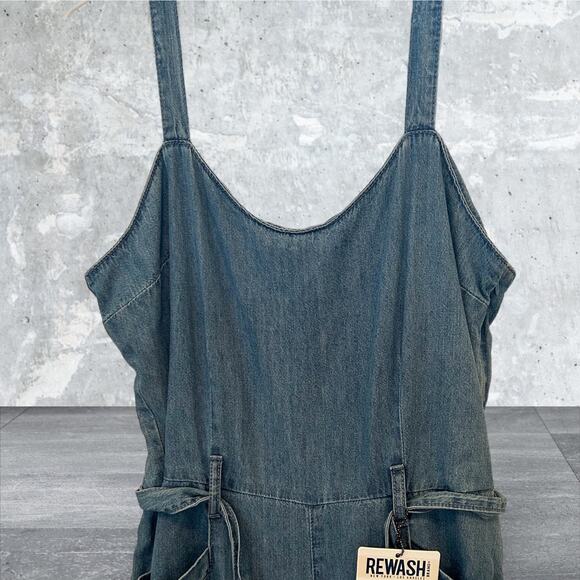 Rewash Denim Jeans Overalls Blue Wide Leg Overalls Jumpsuit Size M NWT - Picture 3 of 9